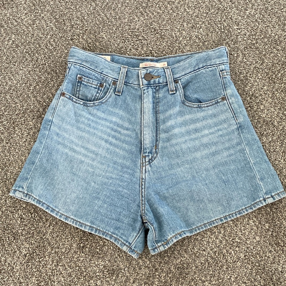 Levi’s high loose short